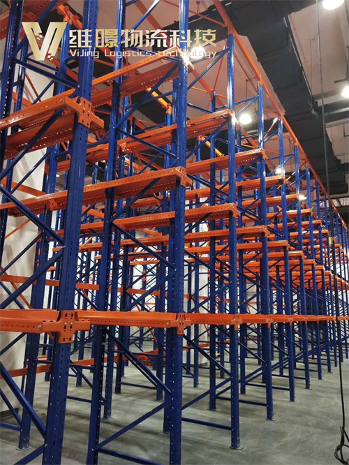 購(gòu)買橫梁式貨架選擇一體梁還是拼接梁？