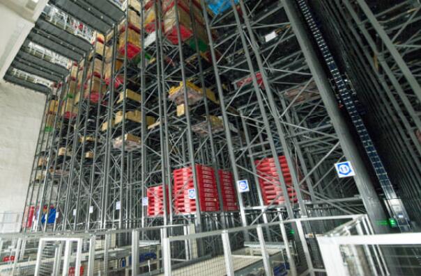 企業(yè)采購立庫貨架要留意什么？