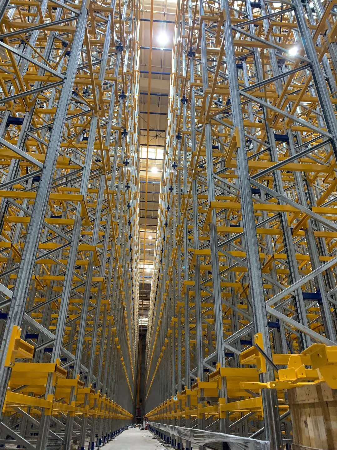 立體倉(cāng)庫(kù)貨架高度對(duì)倉(cāng)儲(chǔ)效率的有哪些影響？